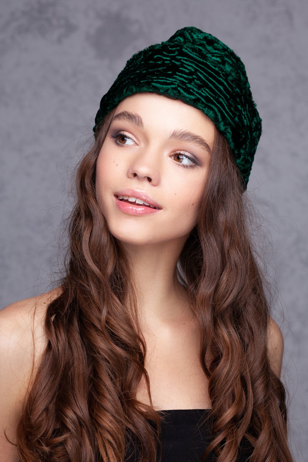 Forage Cap
Stewardess Cap
Fur Winter Caps
Winter Hats
Luxury Caps
Fur Forage Cap
Astrakhan Hat
Double Sided Hat
Green Forage Cap
Style Hats
Velvet Hat
Stewardess Hat
Winter Forage