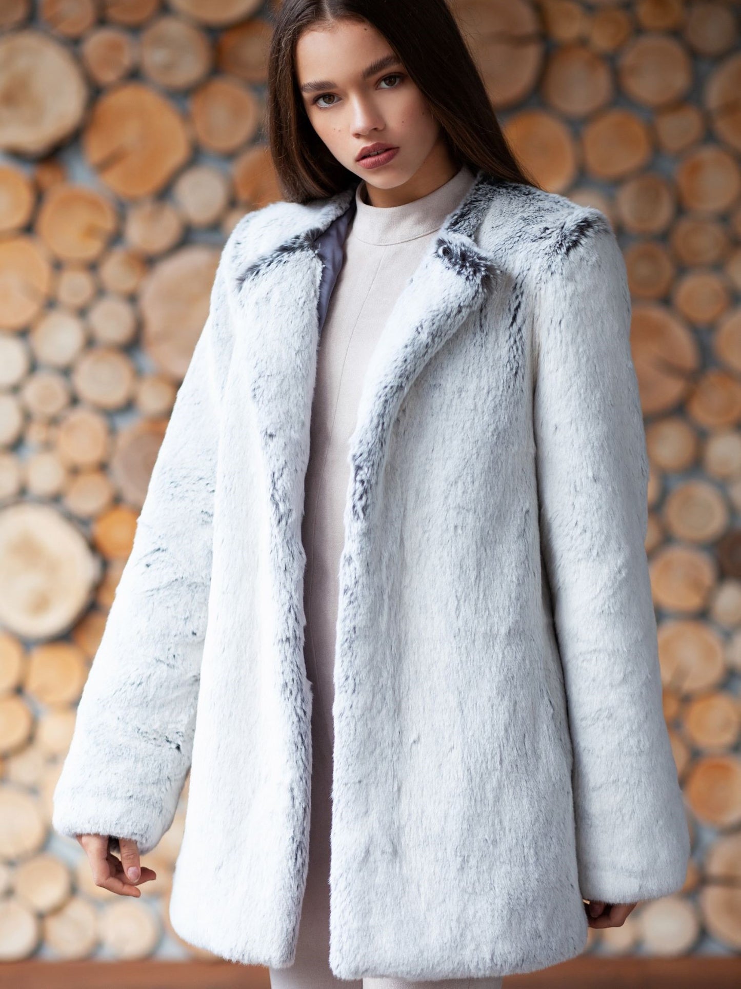 Faux fur women's coat - Chinchilla Diamond