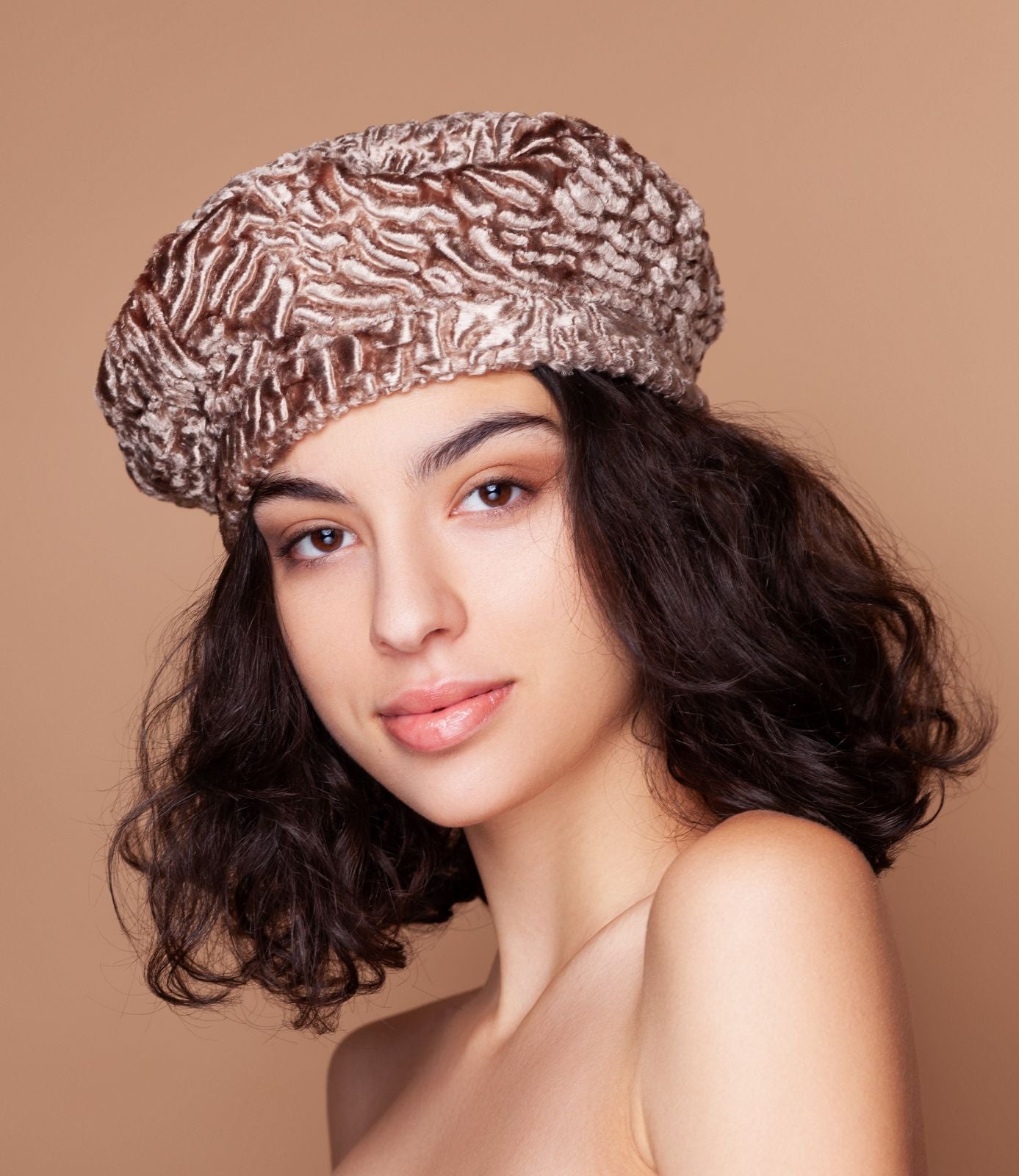 Fur Hat
Women's Caps
Beret Hat
French Beret
Fashion Beret
Beret Cap
Winter Berets
Fake Fur Berets
Gold Beret Hat
French Hats
Fur Stylish Hat
Velvet Beret
Winter Fur Berets