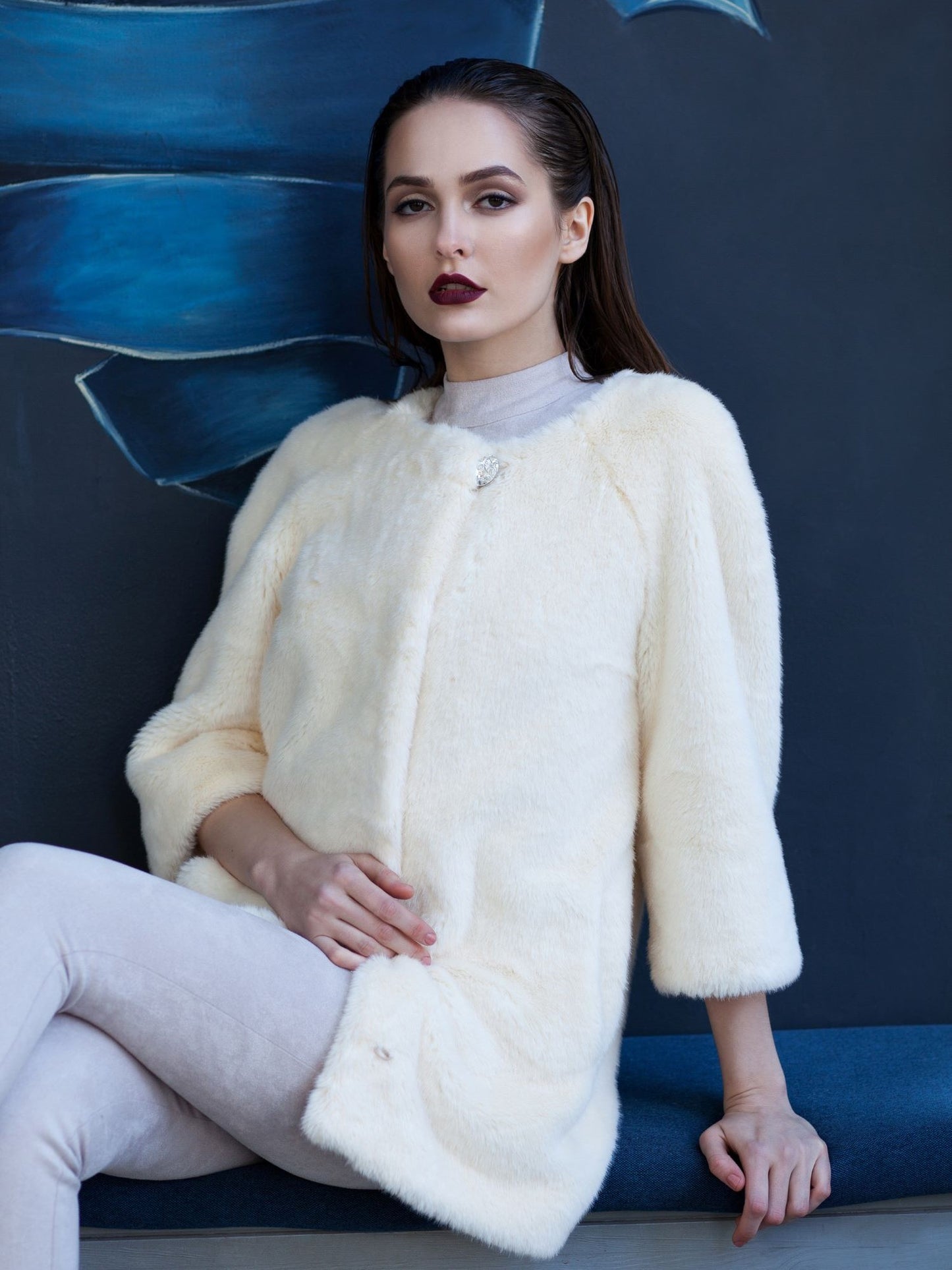 Luxury Fur
Luxury Coat
Luxury Fur Coat
Festival Coats
Luxury Mink
Women's Coats
Custom Fur Coat
Wedding Gift
White Coat
Wedding Present
Wedding Fur Jacket
Bride Fur Coats
Faux Fur Women Coat