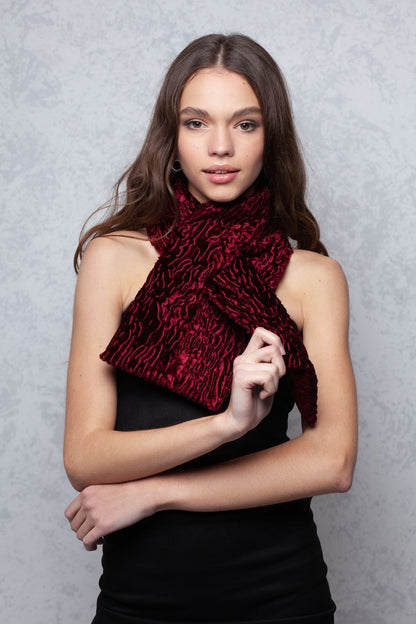 Faux fur women's skarf - Astrakhan Garnet