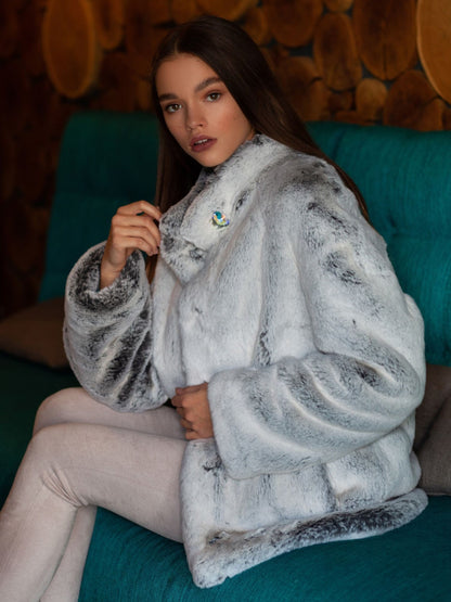 Faux fur women's coat