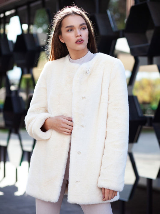 Faux fur women's coat