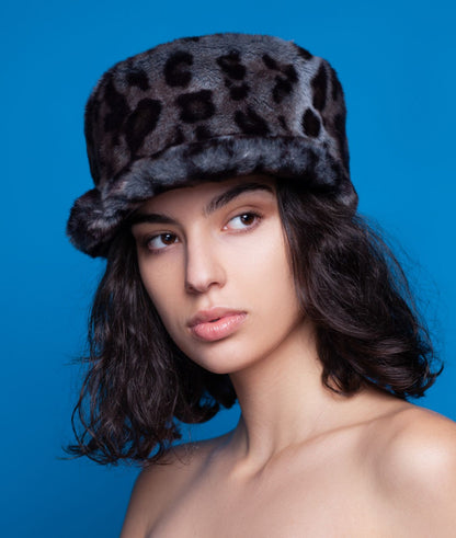 Fur Caps
Leopard Bucket Hat
Women Fur Cap
Luxury Cap
Women Caps
Women Fur Hat
Women's Fur Cap
Snow Leopard Cap
Fashion Cap
Unisex Caps
Women's Winter Cap
Style Fur Hat
Faux Fur Cap